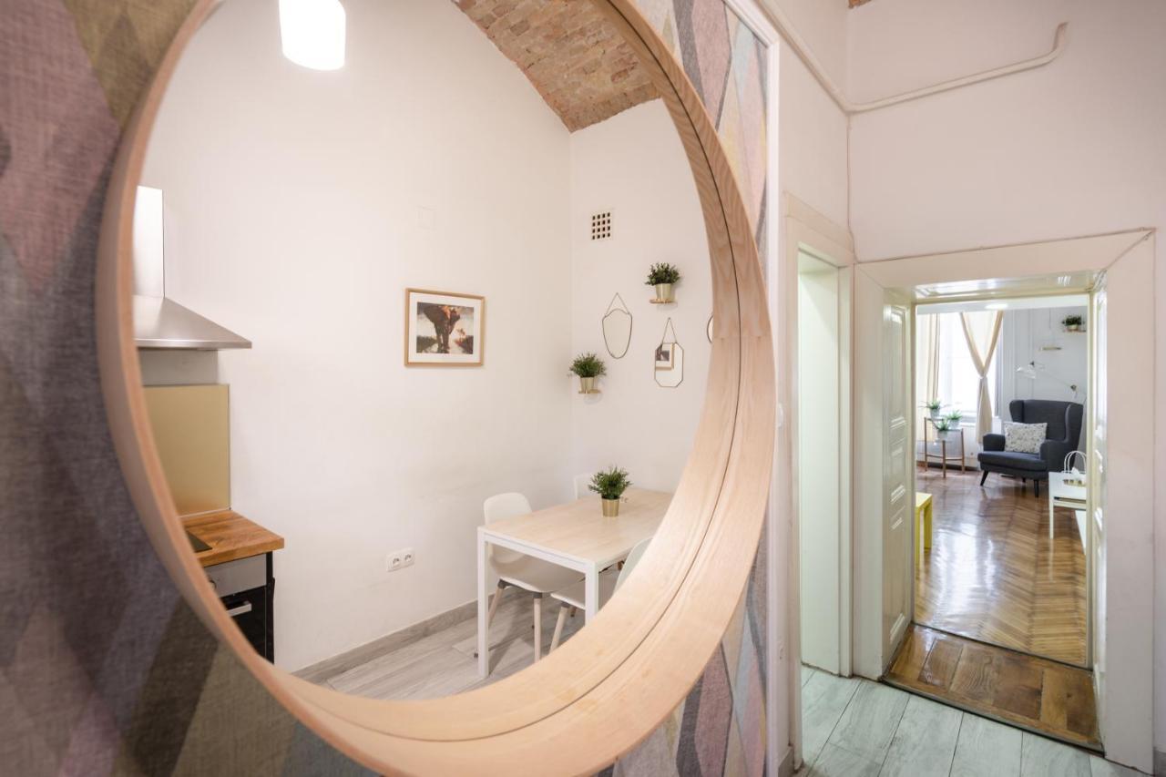 D20- Boutique Apartments, Best Location, By Bqa Budapest Exteriör bild