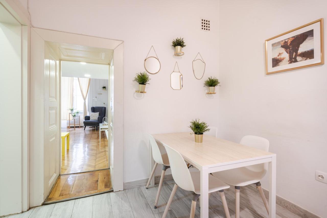 D20- Boutique Apartments, Best Location, By Bqa Budapest Exteriör bild